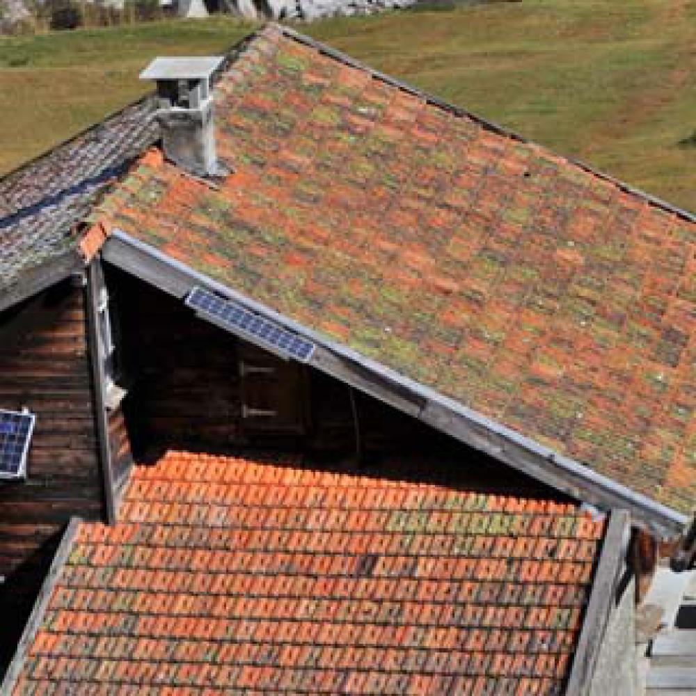 Nettoyage et Démoussage de Toiture Aisne Couvreur Henneville